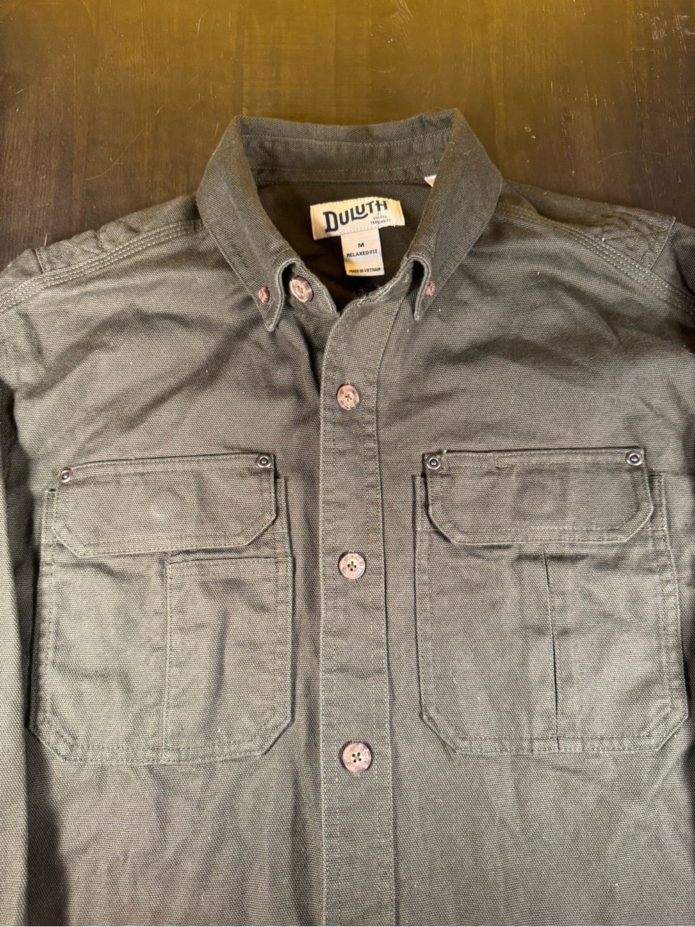 Duluth Trading Co Men's Free Swingin' Fire Hose Canvas Work Shirt Green Medium